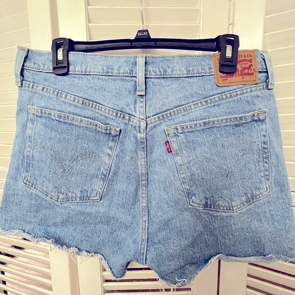 Women’s Levi’s 501 shorts